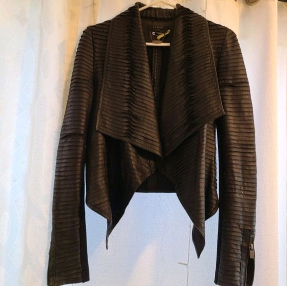 Scoop  NYC  leather  Jacket Size Small - Picture 3 of 9